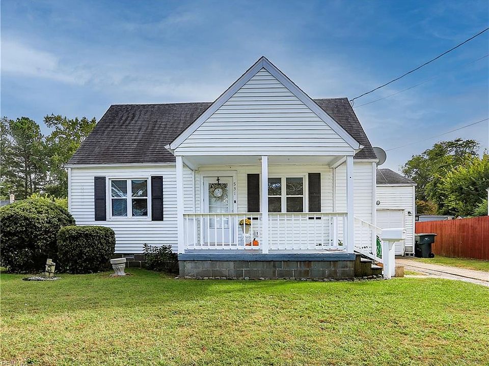 Welcome home to 531 Birmingham Ave!

