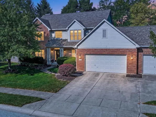 13440 Kingsbury Dr, Carmel, IN 46032