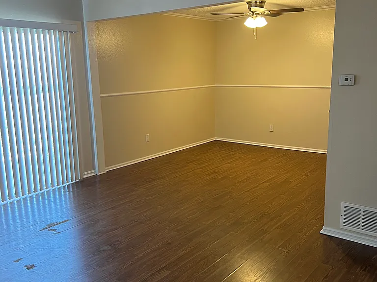 4843 Jackson St #101 — Photo 6