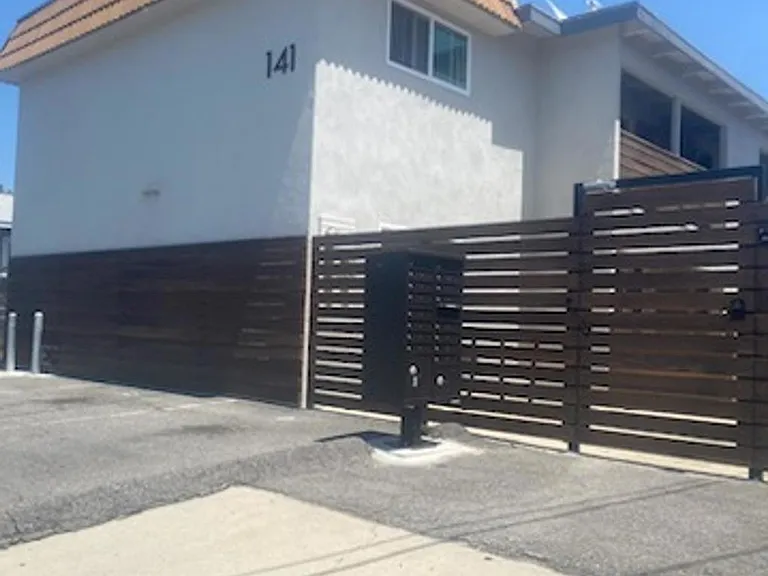 141 Johnston Ln #10 — Photo 10