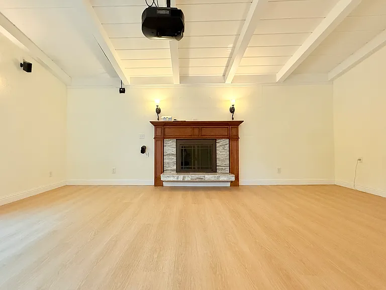15798 Alta Vista Way — Photo 7