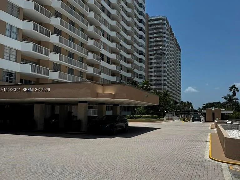 1980 S Ocean Dr #6J — Photo 42