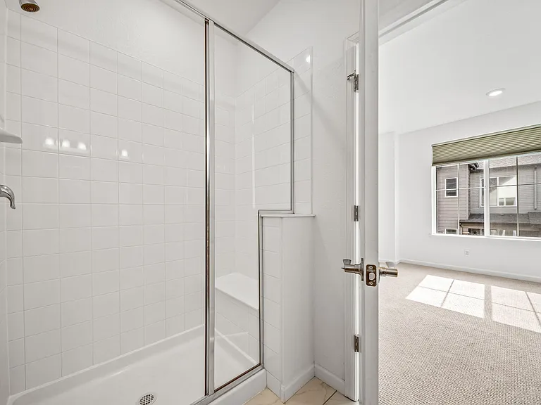 475 Millwall Cir — Photo 28