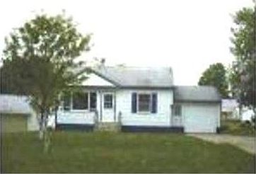 1st image of 212 Superior St