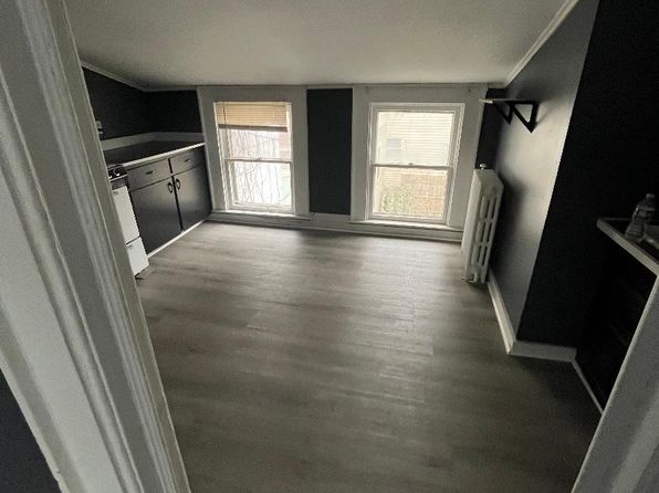 89 W Seneca St APT 4