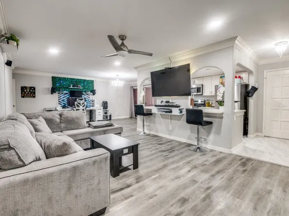 552 E Avenue J APT D, Grand Prairie, TX 75050