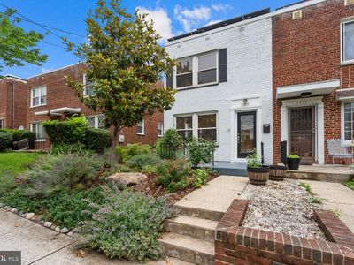 5515 Chillum Pl NE, Washington, DC, 20011