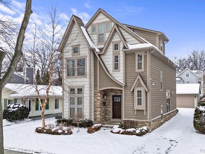651 Davis Ave, Birmingham, MI, 48009