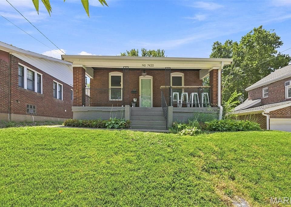 1st image of 7420 Gayola Pl
