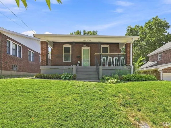 7420 Gayola Pl, Saint Louis, MO 63143