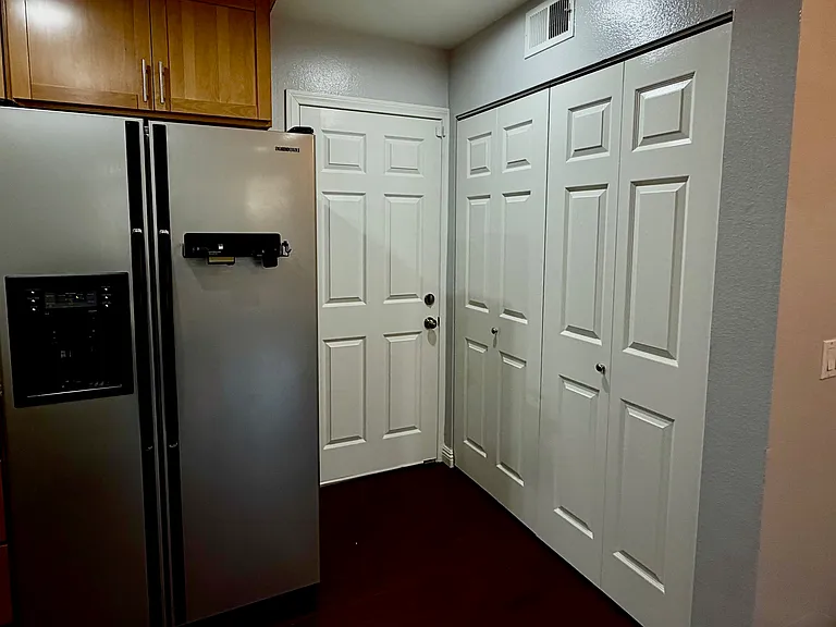 Access to Garage. Indoor laundry