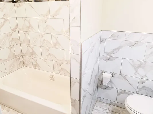 Sold by Keystone Realty USA Corp | media 6
