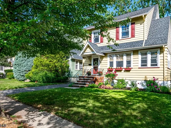 24 Porter Rd, Maplewood Twp., NJ 07040