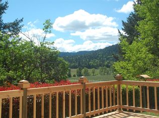 4500 Riverbanks Rd, Grants Pass, OR 97527