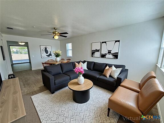 2nd image of 2201 Westcliff Rd