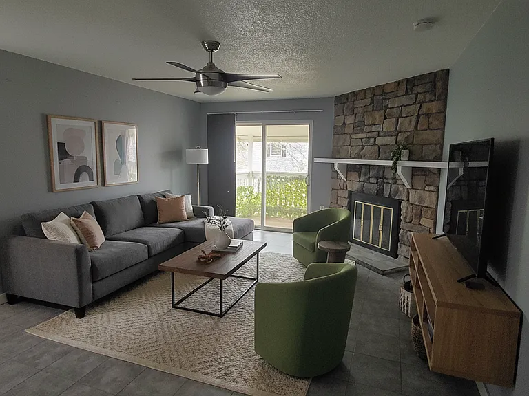 14433 Jewell Ave — Photo 3