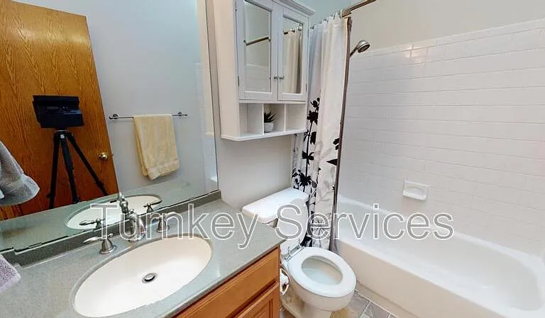 204 Summerset Dr — Photo 13