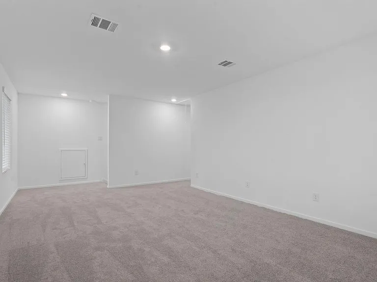 2074 Solstice Landing Dr — Photo 34