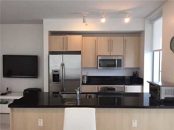 3rd image of 1111 SW 1st Ave APT 2620-N