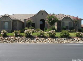 10018 Seattle Slew Ln, Elk Grove, CA 95624