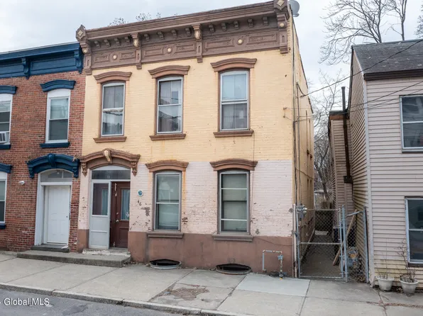 46 Ida St., Troy, NY 12180