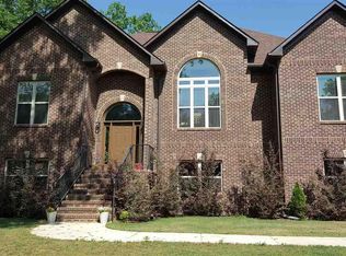 278 Mays Bend Dr, Pell City, AL 35128