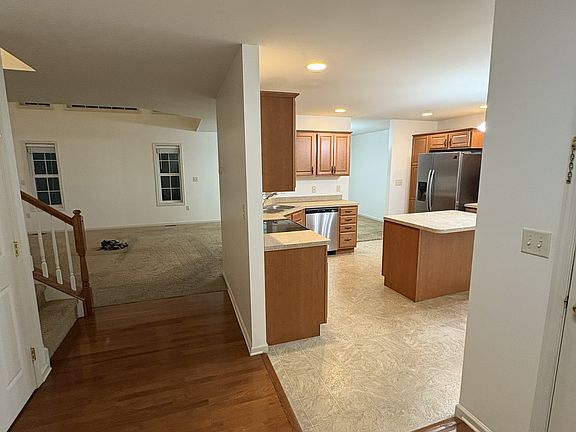 2nd image of 6126 Galleon Dr