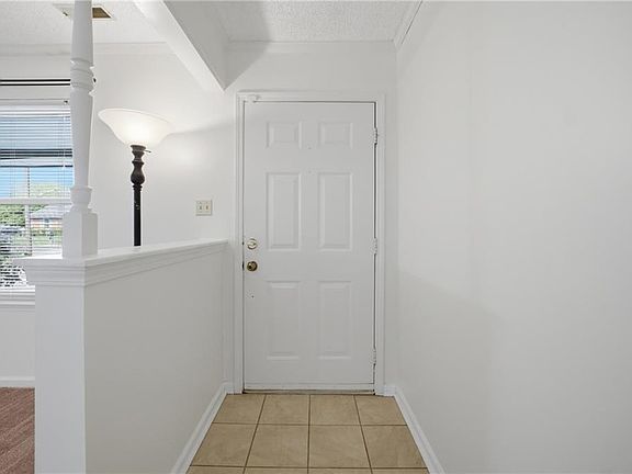 5th image of 1405 Powder Ridge Ct