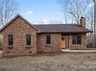 7022 Plott Rd, Charlotte, NC 28215