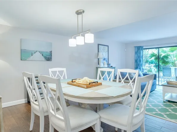 43 Folly Field Rd APT 4, Hilton Head Island, SC 29928