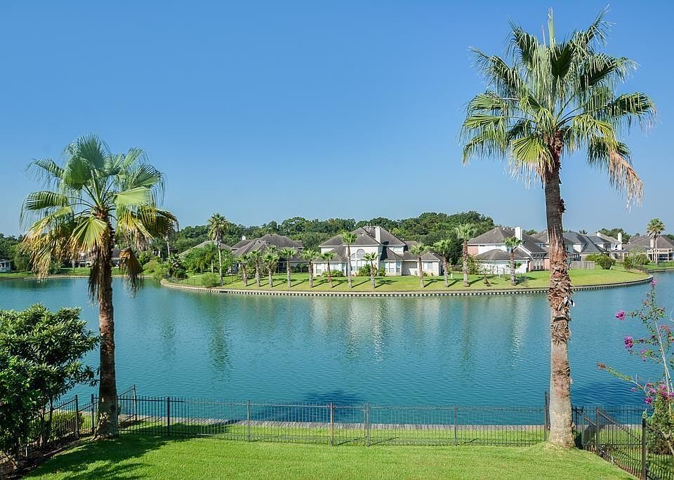 1st image of 6706 Portuguese Bend Dr