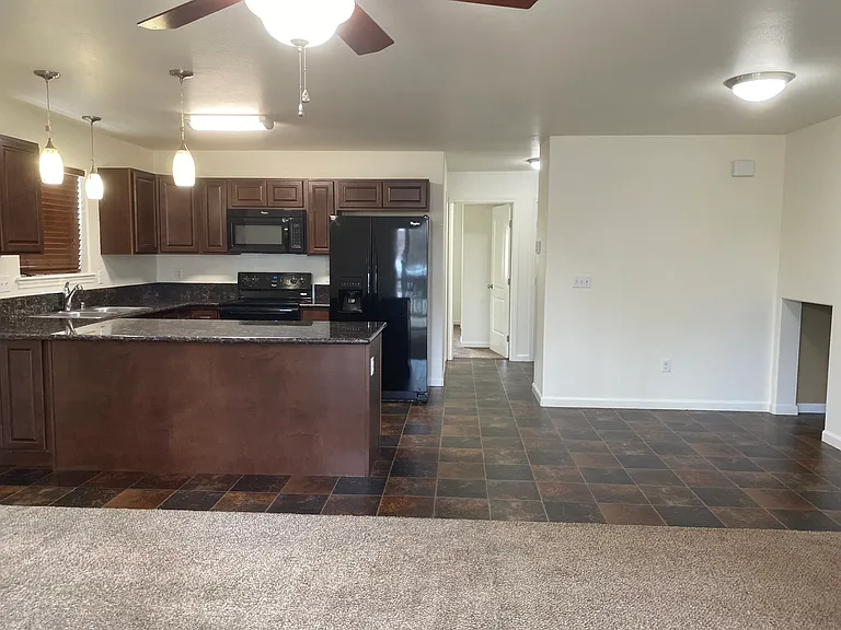 4855 S Surrey Rd — Photo 4