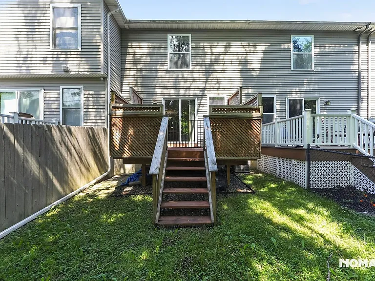 4220 Anguilla Dr — Photo 35