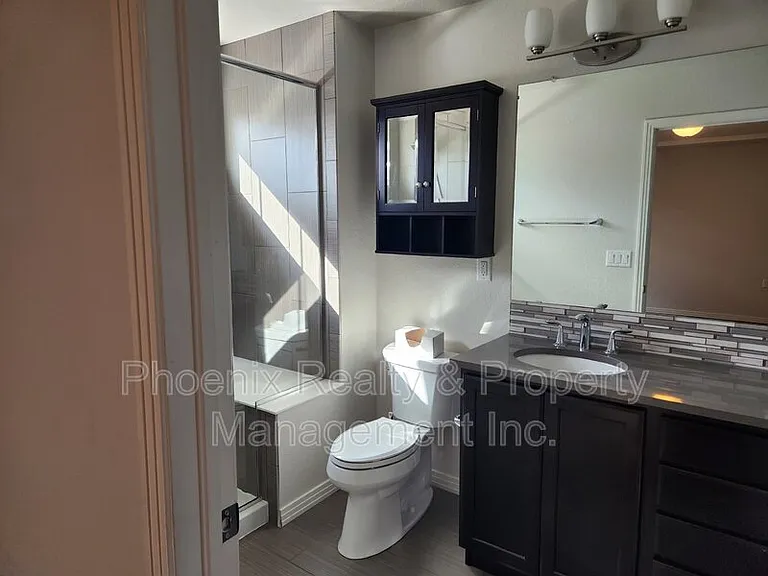 589 Gallegos Cir — Photo 14