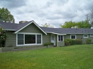 411 Parducci Rd, Ukiah, CA 95482