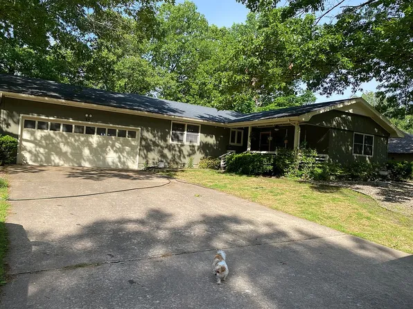33 Churchill Dr, Bella Vista, AR 72715