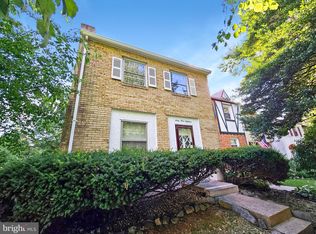 6318 Paddington Ln, Centreville, VA 20120