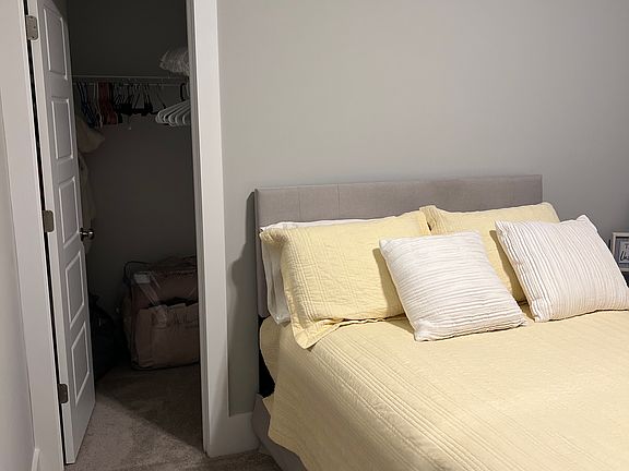 3rd image of 720 Cypress Village Pl