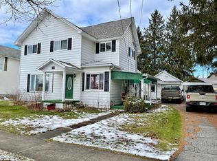 112 W Spruce St, Marienville, PA 16239