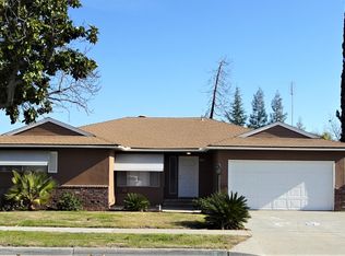 6296 N Fisher St, Fresno, CA