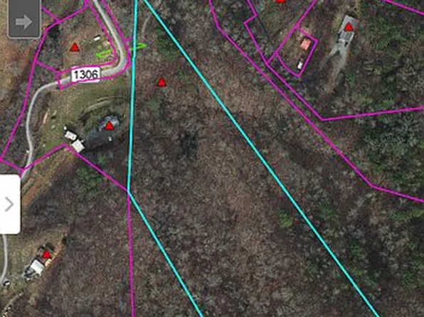 1 Leon Barron Rd, Sylva, NC 28779