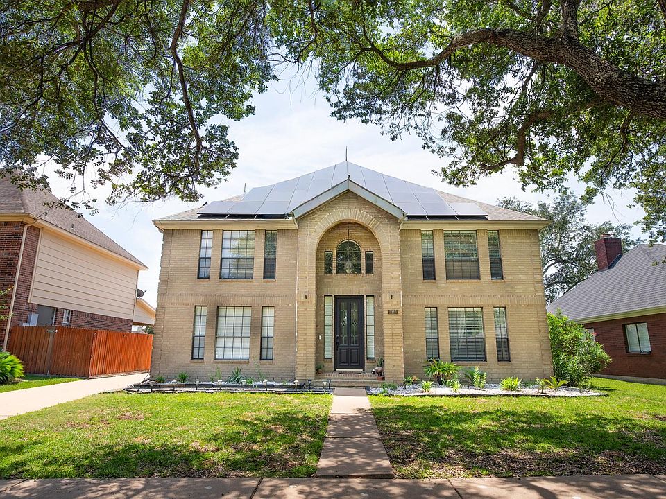 1st image of 2113 Spinnaker Dr