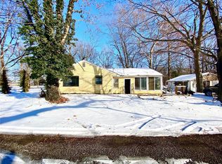 607 Main St, Shattuc, IL 62231