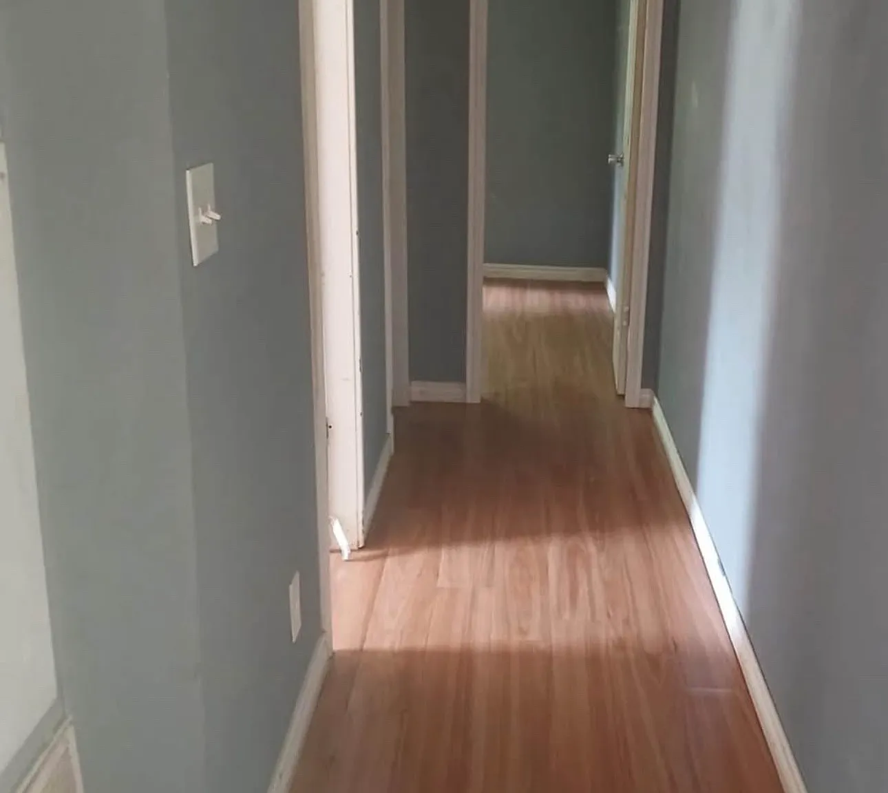 3 bed, 1216 sqft, $1,100 — Photo 2