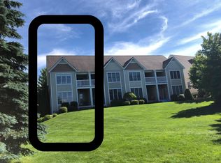 100 Spinnaker Dr, Manistee, MI 49660