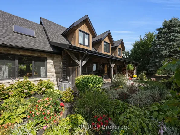 15481 Mount Wolfe Rd, Caledon, ON L7E 3P3