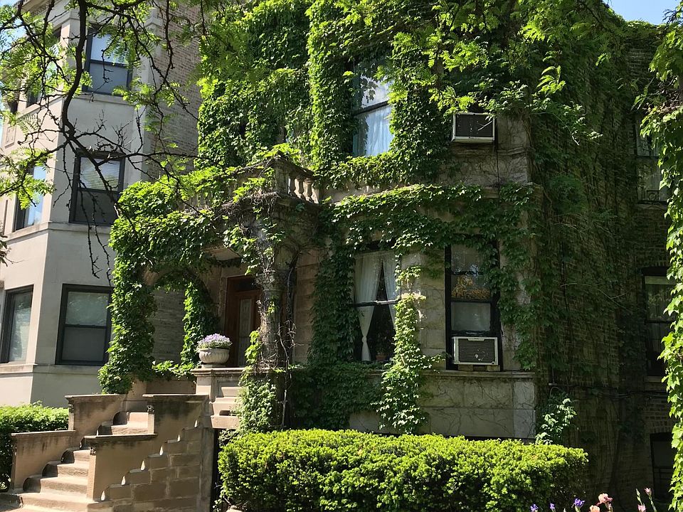1st image of 3104 W Logan Blvd