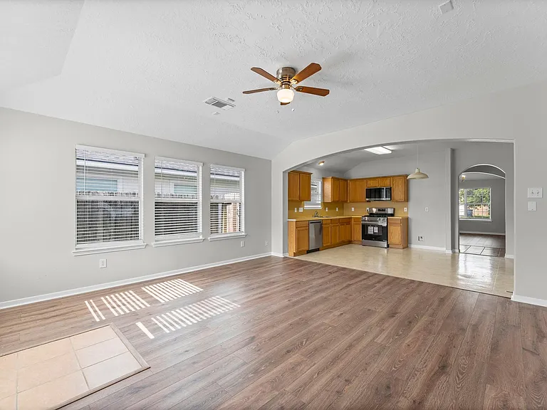 21218 Rezanof Rd — Photo 14