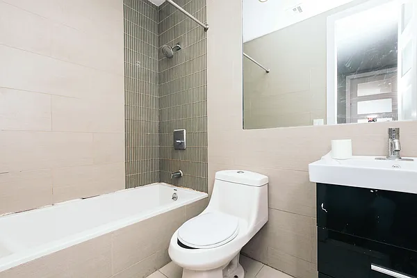 Rented by Nooklyn NYC LLC | media 13