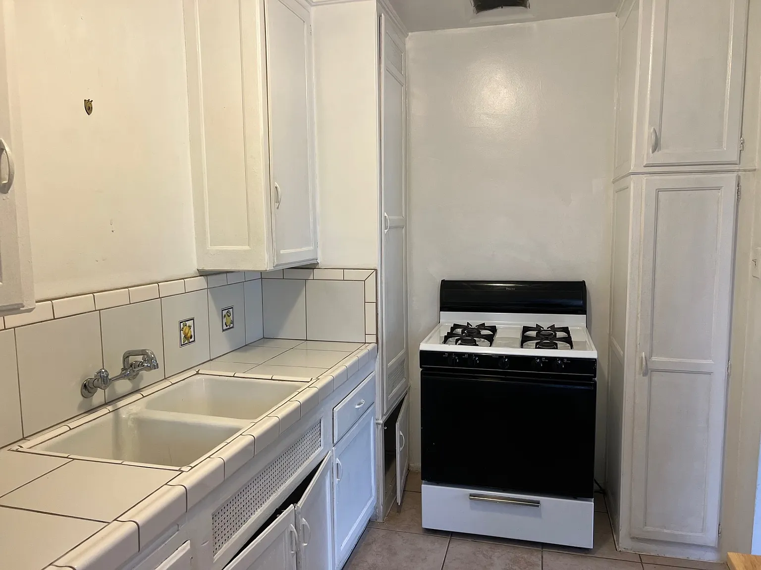 1 bed, 635 sqft, $2,100 — Photo 4